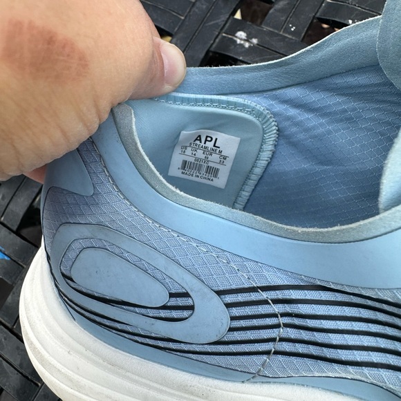 APL Athletic Propulsion Labs sky blue size 15 - Picture 5 of 6